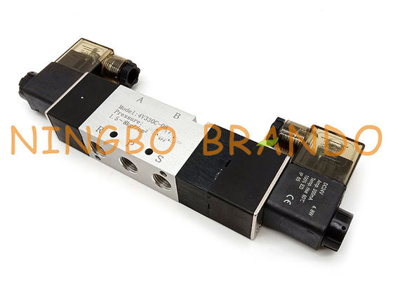 Airtactype 4V330C-08 5/3 de Manier Gesloten Klep van de Centrum Pneumatische Solenoïde